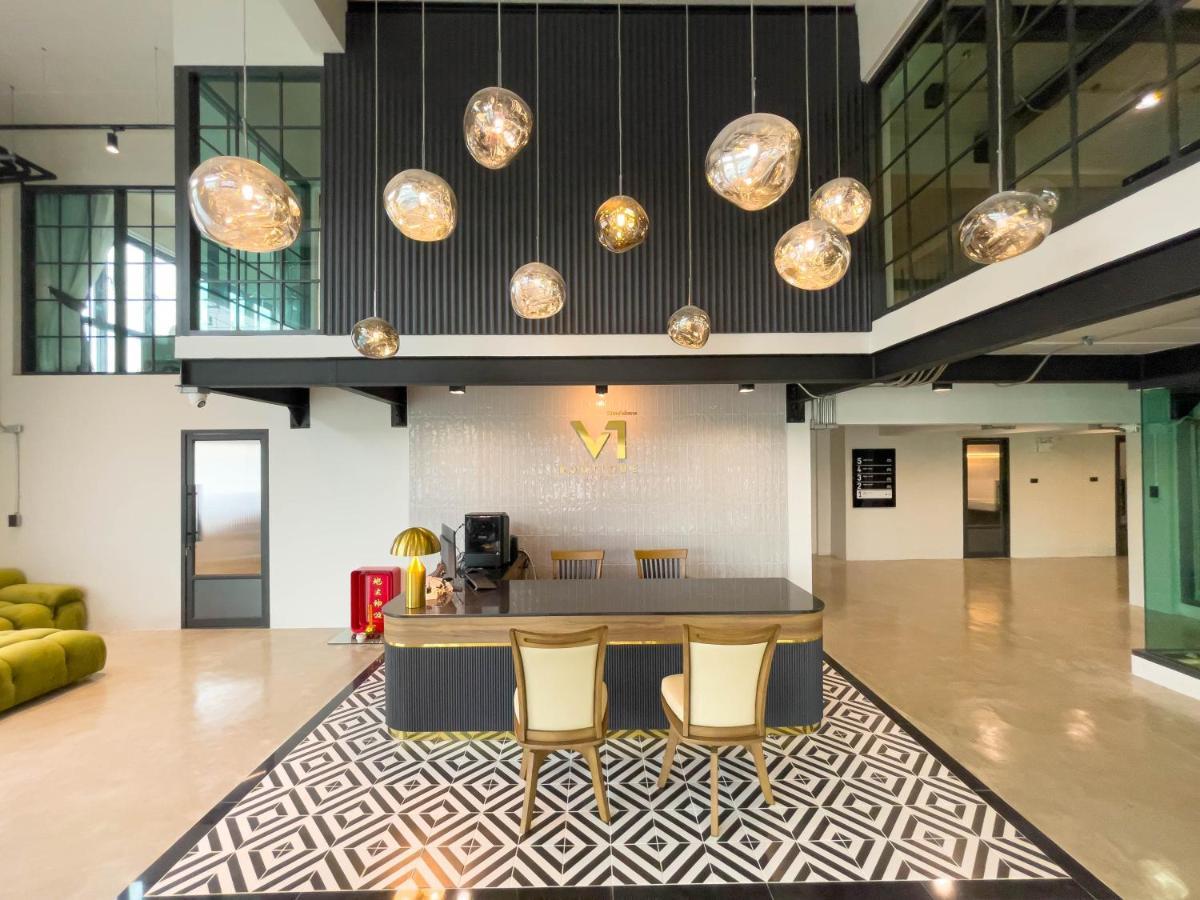V1 Boutique Hotel Kanchanaburi Exterior foto