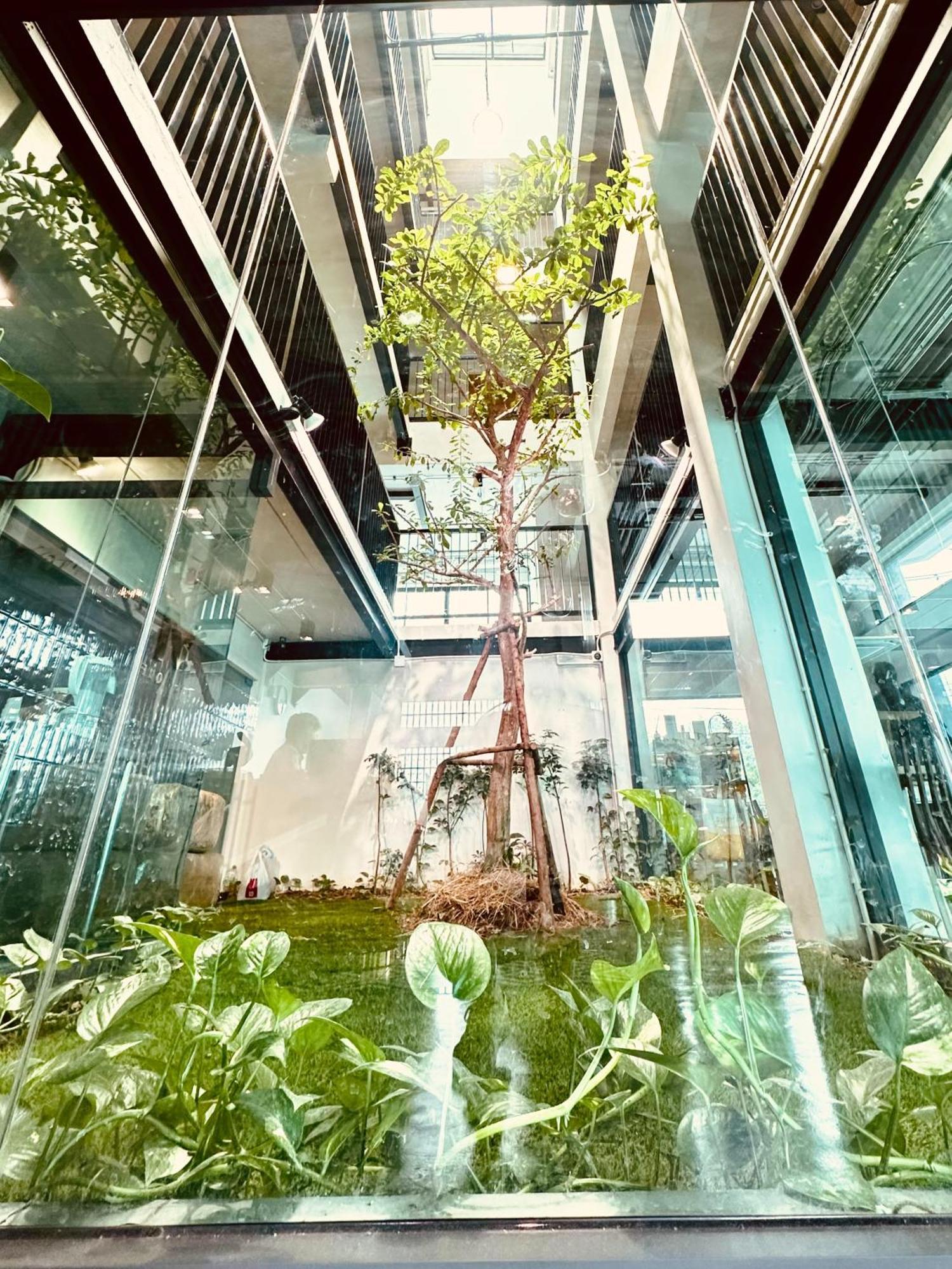 V1 Boutique Hotel Kanchanaburi Exterior foto